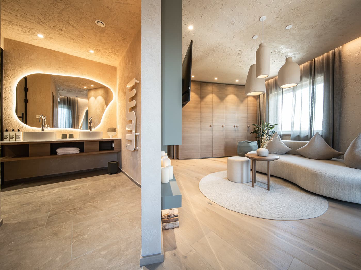 Wellness Suite mit Outdoor-Whirlwanne - Bild 4